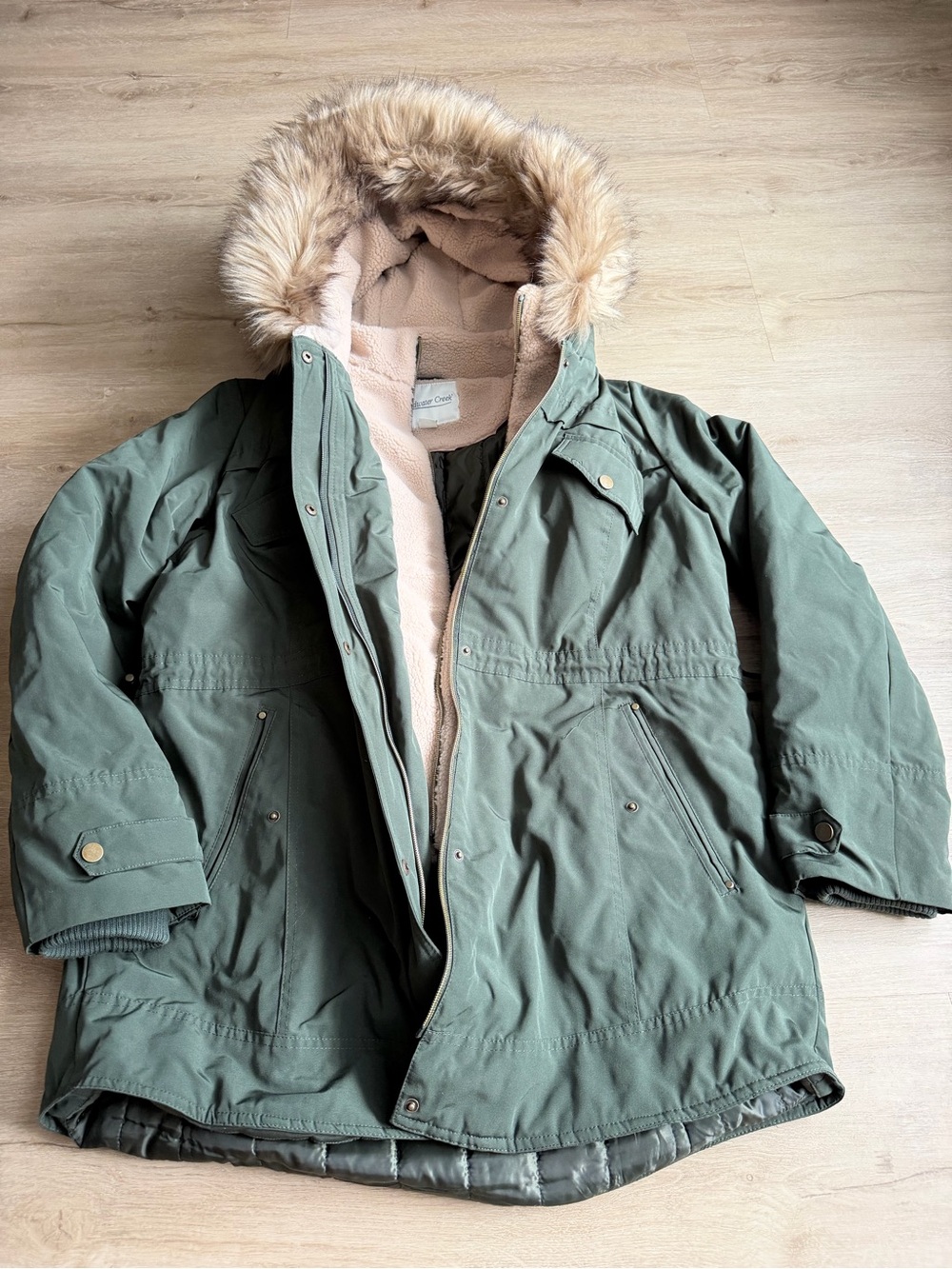 Coldwater creek Olive Green Coat Size L Parka Fur Trim NWOT